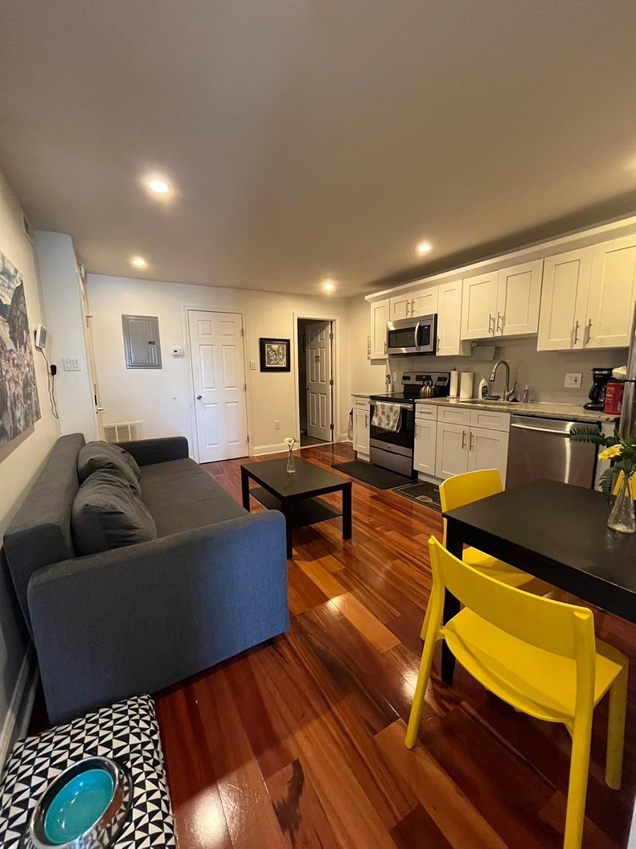 Апартаменты Modern Cozy Unit Near Geno'S & Pat'S Филадельфия Экстерьер фото